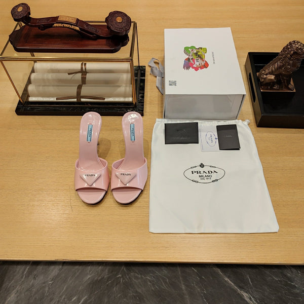 Prada 26S Open-Toe Mules 100mm in Blush Pink Patent Calfskin with Logo