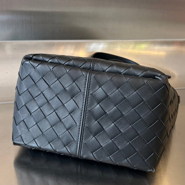 FLIP FLAP 23 BAG IN BLACK LAMBSKIN