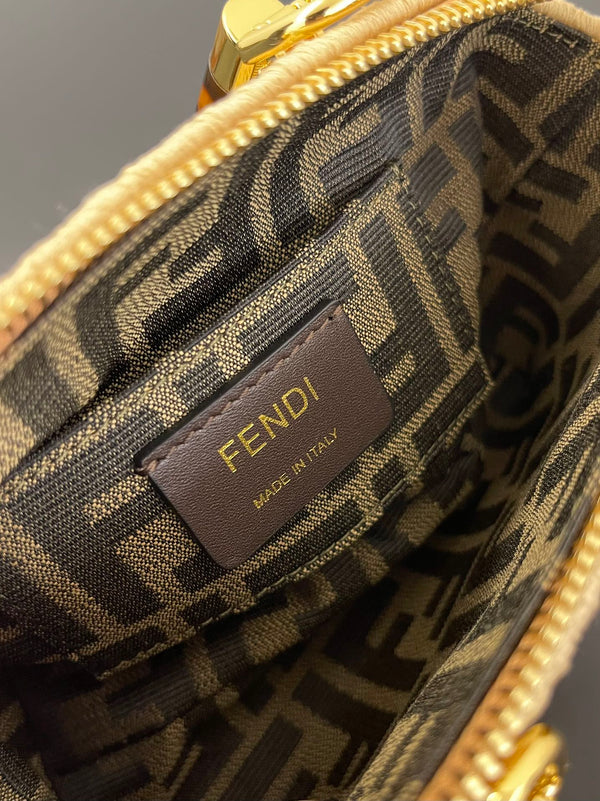 BY THE WAY MINI 18 IN BEIGE STRAW AND BROWN CALFSKIN TRIM