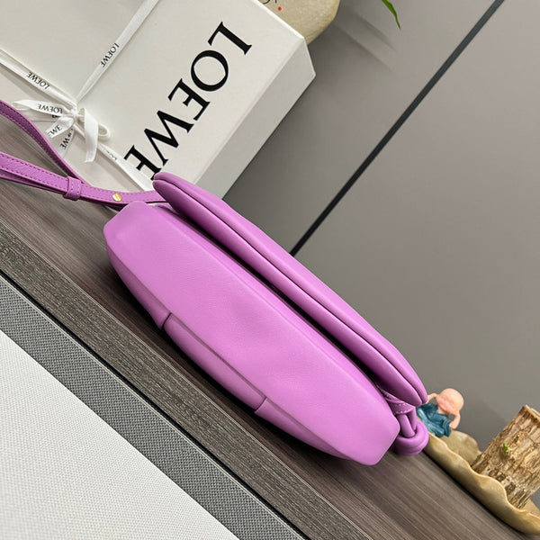 Loew Paseo Shoulder Bag 25cm Light Magenta Cowhide