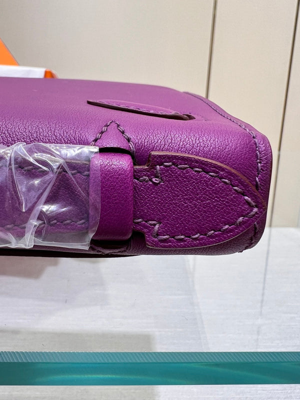 HM KELLY POCHETTE 22CM PURPLE SWIFT GOLD HARDWARE