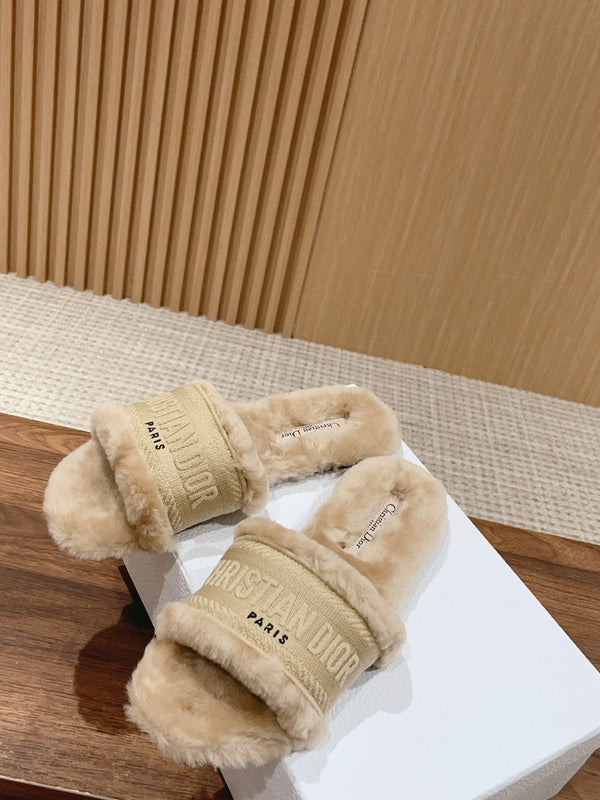 CD Dway Slide Beige Fleece Lining And Canvas Fabric