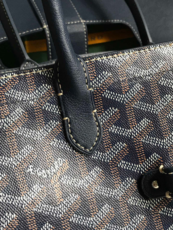 SAIGON SOUPLE BAG 34 IN NAVY BLUE GOYARDINE CANVAS AND CALFSKIN