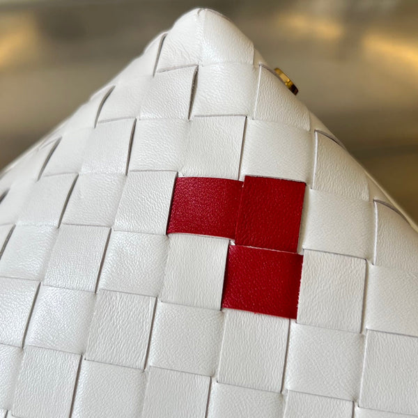 WALLACE 22 BAG WHITE CALFSKIN RED MINI HEART