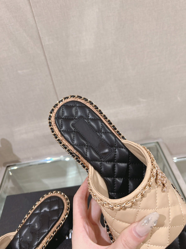mule sandal 50 beige black quilted lambskin