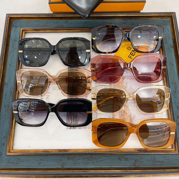 OVERSIZED FF DIAMONDS SQUARE FRAME SUNGLASSES FE40065F IN ACETATE
