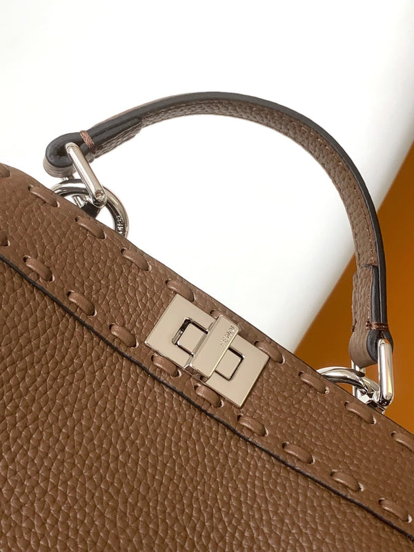 Peekaboo ISeeU Petite 20 Bag Chocolate Leather Shw