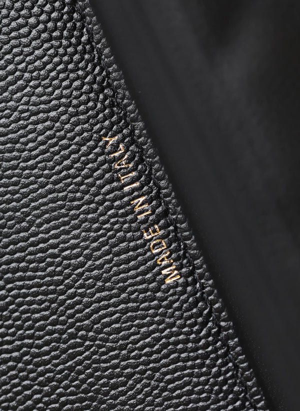 25C Flap Bag With Top Handle 18cm Black Grained Calfskin