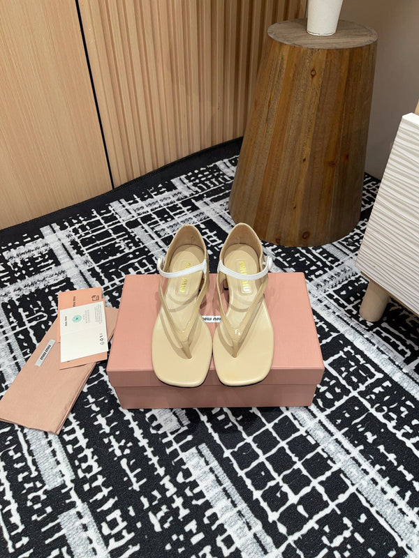Miu High Thong Sandals With White Strap In Beige Glossy Lambskin