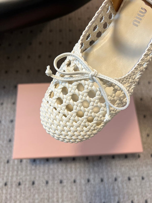 Miu 26s Ballerina Flats In Cream White Mesh Sheepskin