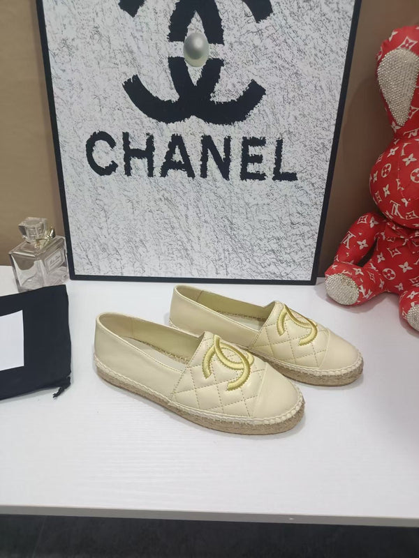 Chanel 26s Espadrille Loafers In Cream Calfskin With Rope Sole