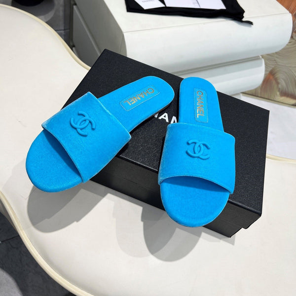 CC 26s Slide Blue Velvet 684905