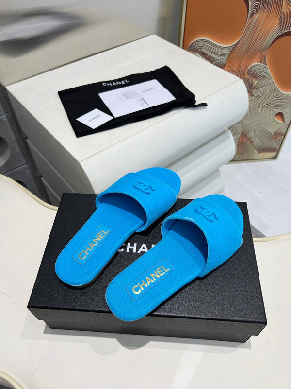 CC 26s Slide Blue Velvet 684905