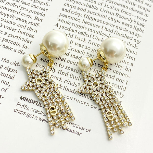 CD 26S Star Crystal Fringe Pearl Earrings In Gold Tone Metal 631052