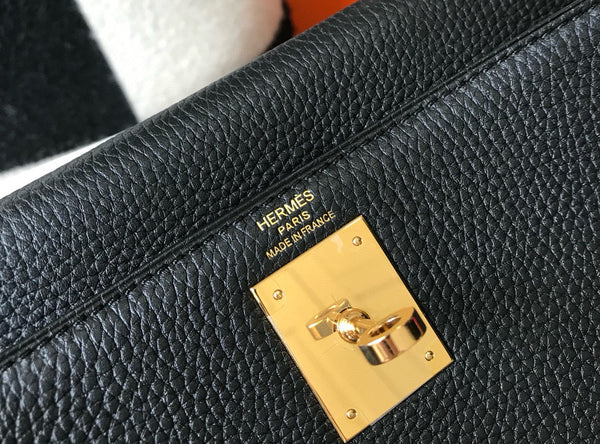 HM KELLY 28CM BLACK TOGO GOLD HARDWARE
