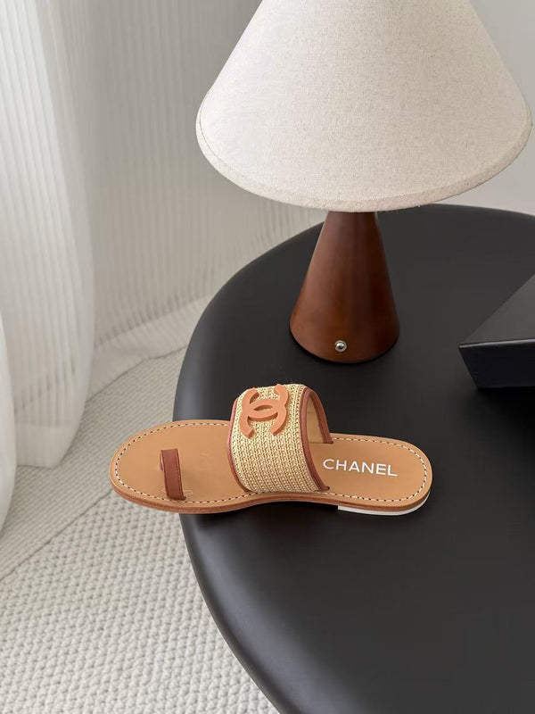 CC Toe Ring Thong Sandal In Beige Tan Brown Woven And Leather