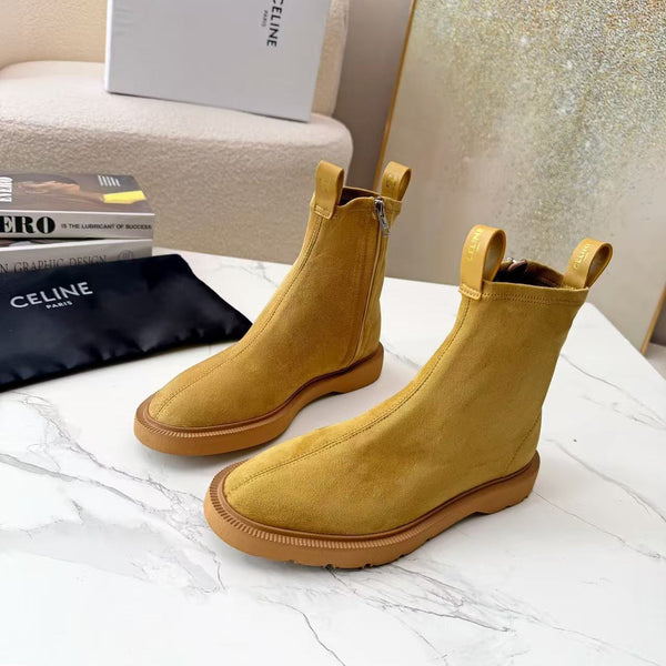 CE Flow Zipped Boots Beige Suede Lambskin