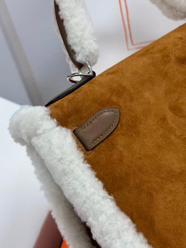 HM Kelly Teddy Shearling 28cm Brown Suede Silver Hardware