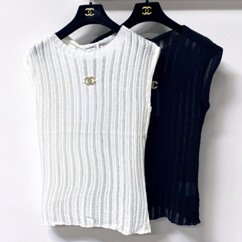 CC 2026 Sleeveless Knit Top CC Logo Tencel 310305