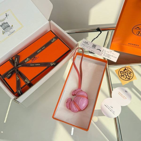 HM Croissant Bag Charm