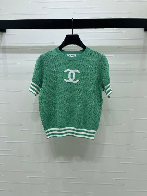 CC 26 Crew Neck Knit Short-Sleeve T-Shirt in Silk