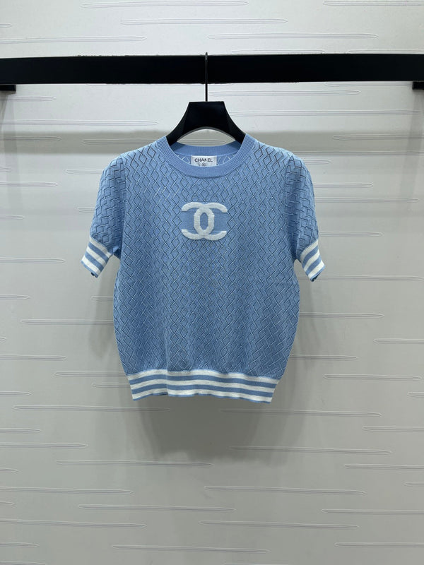 CC 26 Crew Neck Knit Short-Sleeve T-Shirt in Silk