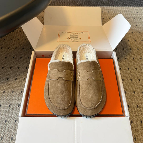 HM 26S Destin Mules Greyish Light Brown Suede
