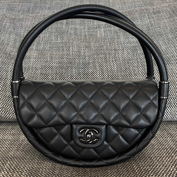 CC 26s Hula Hoop Bag 24cm Black Quilted Lambskin