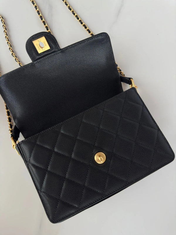 CC 2026 Flap Bag with Top Handle 19CM Gum-grain Cowhide