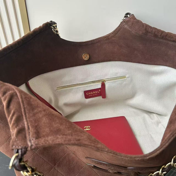 CC 26s Quilted Neo Cabas Shopping Tote Bag 38cm Dark Brown Suede
