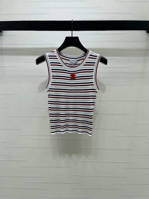 CC 2026 Crew Neck Striped Knit Vest Wool 677712
