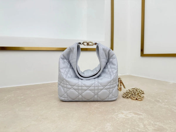 CD 2026 Toujours Hobo Bag 19CM Lambskin