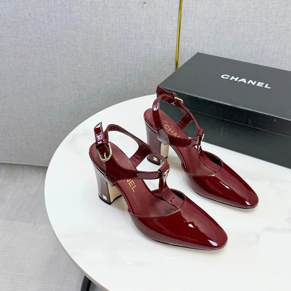 CC 2026 T-strap Slingback 90mm Patent Leather 904405