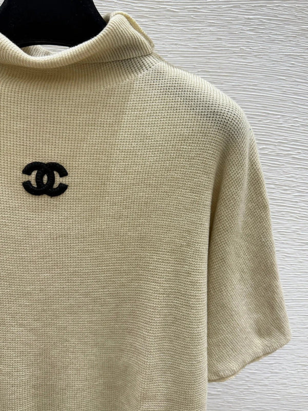 CC 2026 Turtleneck Sweater Wool 831503