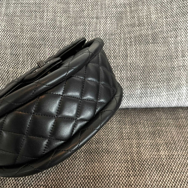 CC 26s Hula Hoop Bag 24cm Black Quilted Lambskin