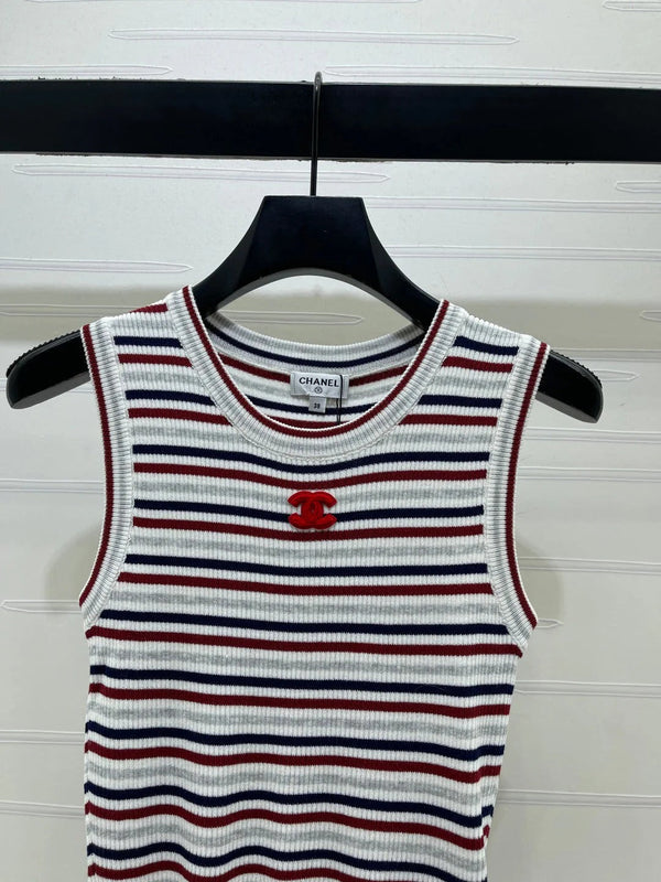 CC 2026 Crew Neck Striped Knit Vest Wool 677712