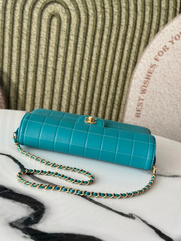CC 2026 East West Bag 26cm Sheepskin