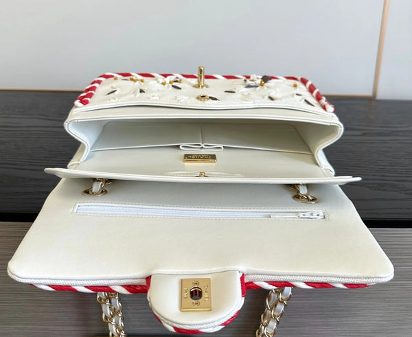 CC 26s Classic 11.12 Bag 25.5cm White Red Woven Leather