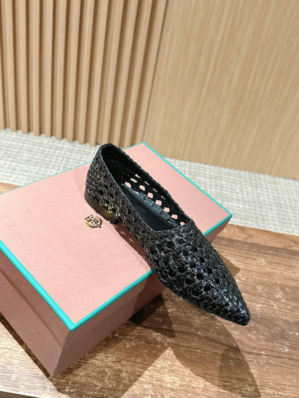 LP POINTED-TOE BALLET FLATS 25S IN BLACK LAMBSKIN