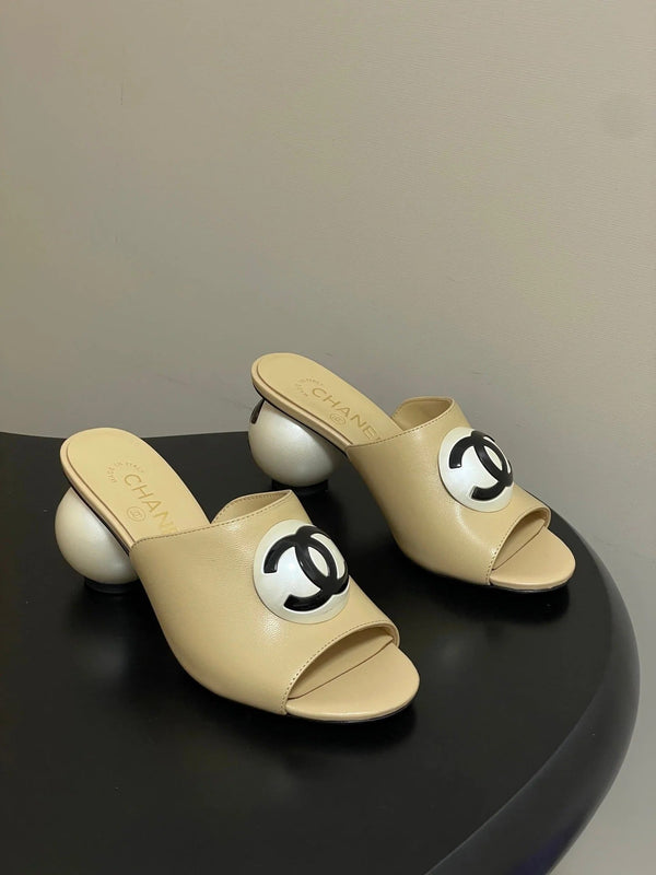 CC 2026 Pearl Heel Sandals 70 Double C Buckle Sheepskin