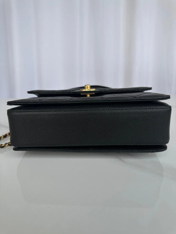 CC 2026 Flap Bag with Top Handle 19CM Gum-grain Cowhide