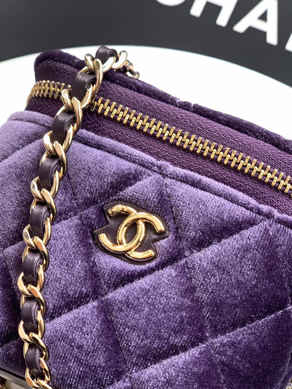 CC 2026 Vanity Case 11cm Velvet