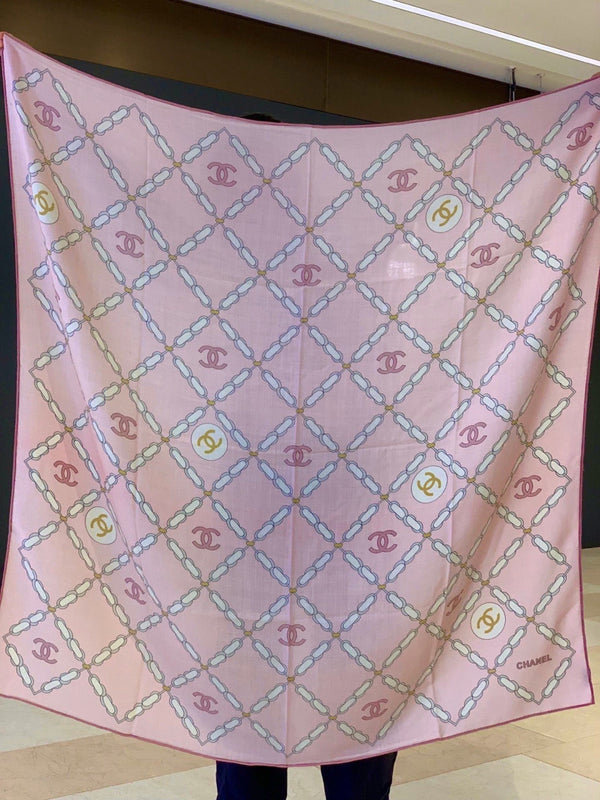 CC 26s Scarf 140 In Cashmere Silk 306125