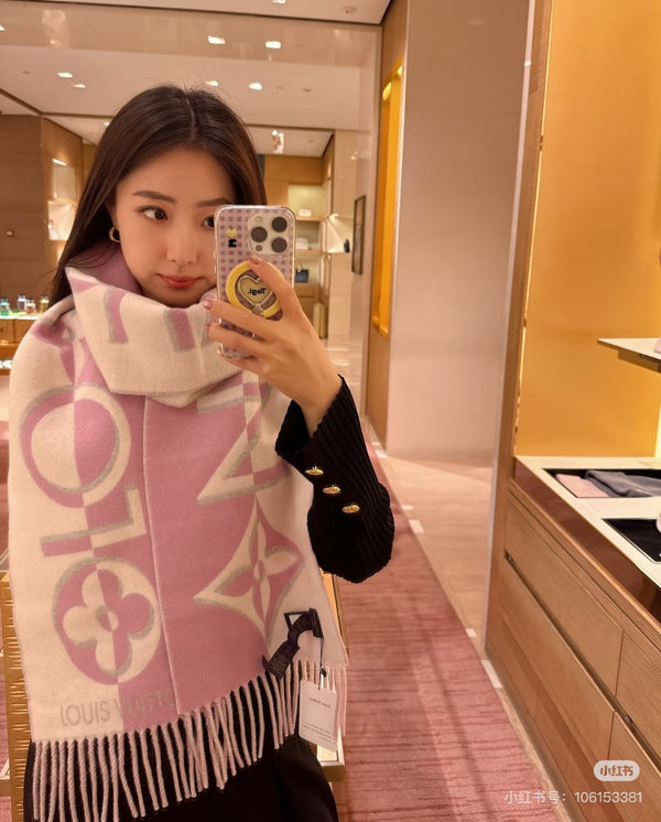 LV 25 Scarf 180cm Pink Gray Wool 293484
