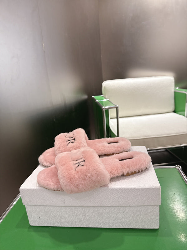 CD 26s Slippers Light Pink Fur 999421