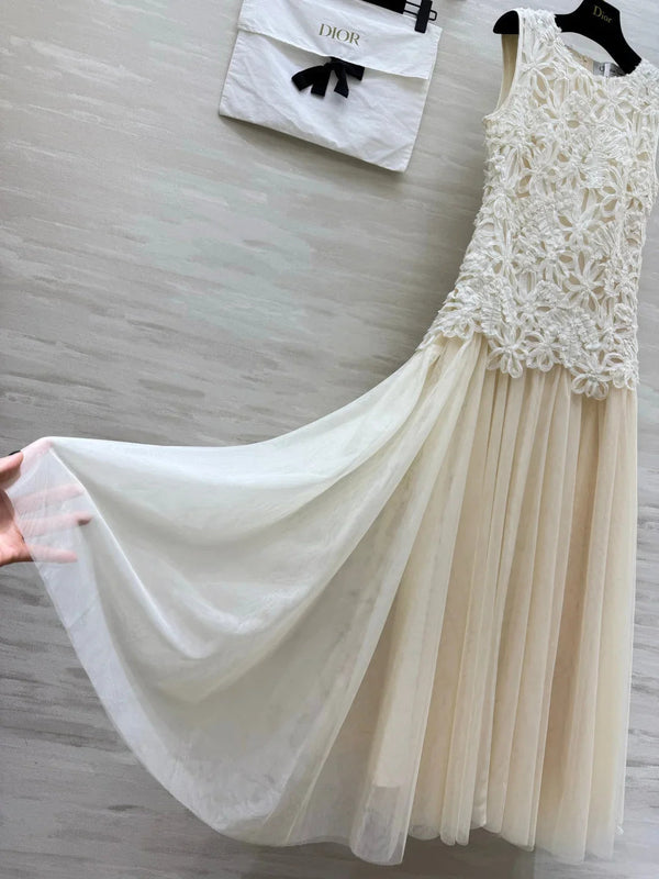 CD 2026 Heavy-duty 3D Floral Sleeveless Maxi Dress Cream Lace Cotton 412117