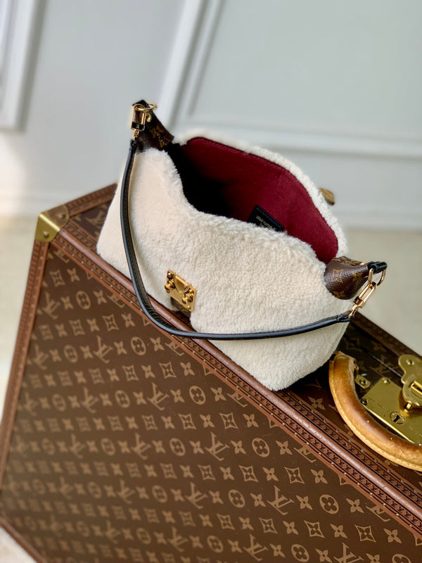 LV 2025 Pochette Mia Cream Brown Wool Canvas 346576