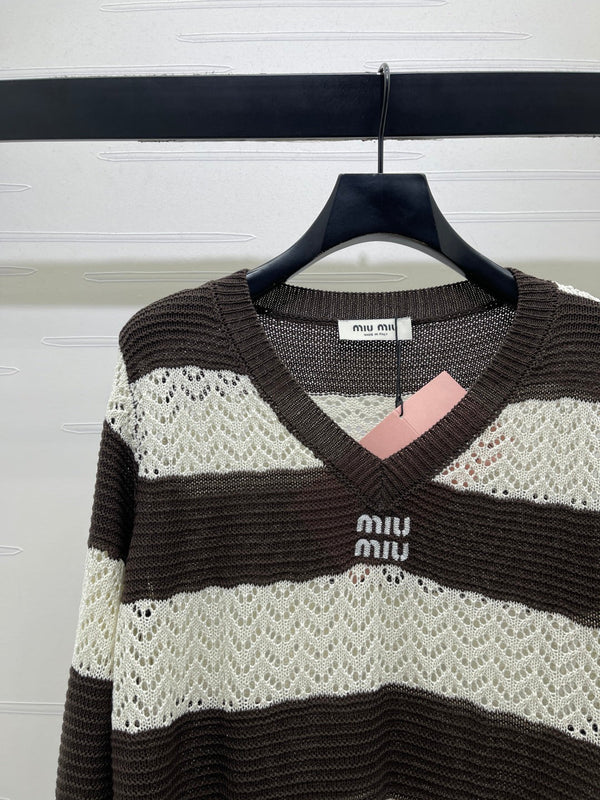 Miu 26s Striped Collar Knit Long Sleeve Cream Brown Wool 423899