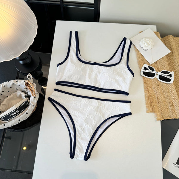 Gucci 26s Two-Piece White Cotton 184236