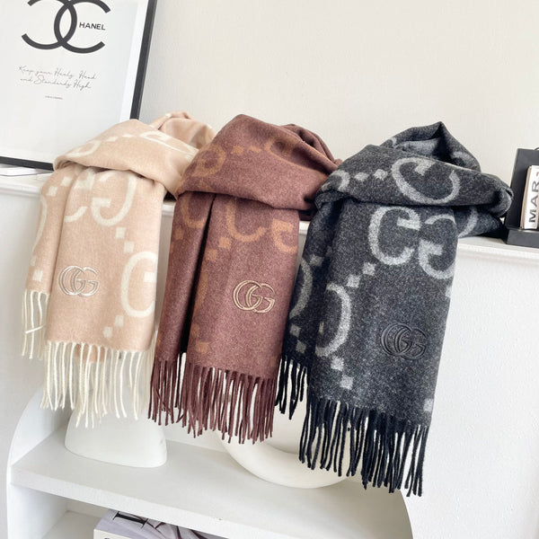 GG Houndstooth Scarf 180CM Light Beige Cashmere 288180